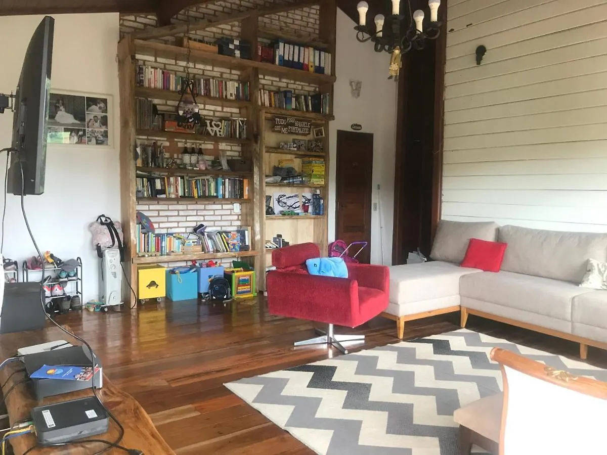 הוילה Campos do Jordão Casa Da Alema ברזיל